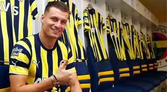 Son Dakika: Fenerbahçe, Al-Ahli'den sol bek Ezgjan Alioski'yi kiralık olarak renklerine bağladı