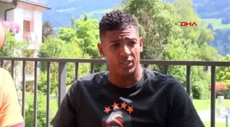 Van haberi | SPOR Patrick van Aanholt: Ligi Galatasaray'ın hak ettiği yer olan en tepede bitireceğiz