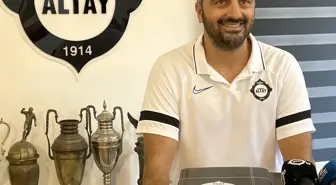 Altay'da 2019'da futbolu bırakan Murat Uluç'a yeniden lisans çıkarıldı