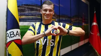 Fenerbahçe'nin yeni transferi Ezgjan Alioski'nin ismi olay oldu! Kulüp paylaştığı videoyla tartışmaları bitirdi