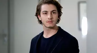 Boran Kuzum LGBT partisine mi katıldı? Erkeklerle çektirdiği fotoğrafları bomba