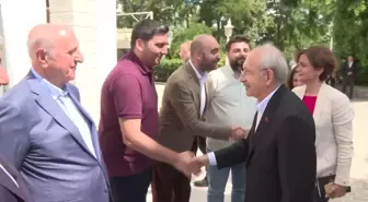 Gezi Tutuklularının Aileleri ile Bir Araya Gelen Kılıçdaroğlu: Bizi Aile Yapan Düşüncelerimiz, Özgürlüğe Duyduğumuz Özlem... Tarih Onları...