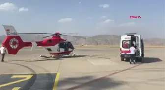 Son dakika haber! ŞIRNAK'TA AMBULANS HELİKOPTER PREMATÜRE BEBEK İÇİN HAVALANDI