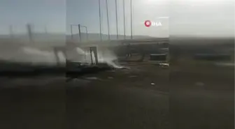 Son dakika haberi... Ağrı'da iki aracın karıştığı kazada şoförler yaralandı