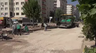 Aksaray yerel haberleri... Aksaraylı Esnaf: 'Ben Bu Dükkanda Taş mı Kemireyim? Acınacak Haldeyiz. Enkazın Altında Debeleniyoruz'