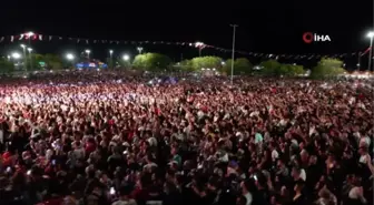 Şile Bezi Kültür Sanat Festivali Cengiz Kurtoğlu konseriyle son buldu