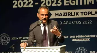 Bakan Özer: 'Kütüphanesiz okul kalmadı'