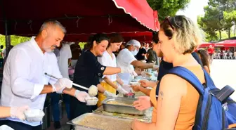 Antalya haberi: Manavgat Belediyesinden 5 bin kişilik aşure ikramı