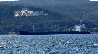 Çanakkale haber... Ukrayna'dan yola çıkan mısır yüklü 'Navi-Star' isimli tahıl gemisi Çanakkale Boğazı'ndan geçti