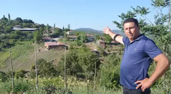 Yeraltından gelen sesler ekipleri harekete geçirdi! Heyelan bölgesinde çıkan mahalle boşaltılıyor