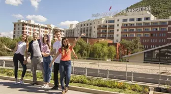 İzmir Ekonomi Üniversitesi Kampüs Hayatı