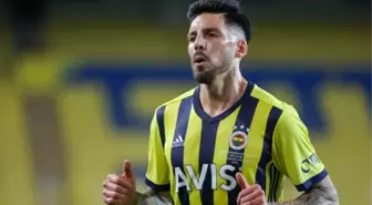 Jose Sosa, futbola başladığı Estudiantes'e geri döndü