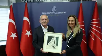 Kılıçdaroğlu: Hiçbir Kadını Erkeğe Muhtaç Etmeyeceğiz