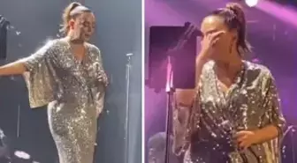 Annesini kaybeden Ebru Gündeş, konserinde gözyaşlarına boğuldu