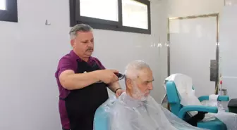 Antalya haberi: Antalya'da mobil kuaför tırı ile yaylalardaki vatandaşların kişisel bakımları yapılıyor