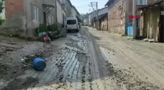 Kütahya gündem haberleri | KÜTAHYA'DA SAĞANAK YAĞIŞ; EV VE AĞILLARI SU BASTI