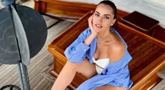 2. kez hamilelik heyecanı yaşayan Fahriye Evcen, bikinili pozlarını paylaştı