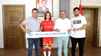 Aydın haberleri: Başarılı sporcu Ayşegül Aydın'dan Başkan Mehmet Cabbar'a ziyaret