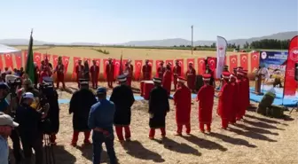 Erzurum gündem haberi... ERZURUM'DA MEHTERLİ HASAT BAYRAMI