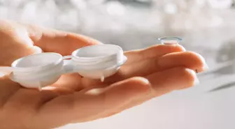 Lensle uyunur mu? Lensle uyumak zararlı mı? Tehlikeleri nelerdir?