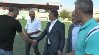 Son dakika haberleri... BAL ekiplerinden Gölbaşı Belediyespor yeni transferlerini tanıttı