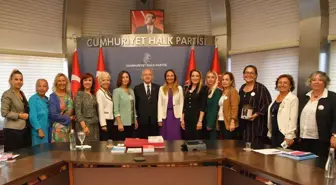 CHP Genel Başkanı Kılıçdaroğlu KA.DER heyetini kabul etti