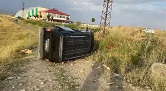 Ağrı haberi! Ağrı'da şarampole devrilen araçtaki 5 kişi yaralandı