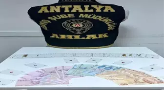 Son dakika haberi! Antalya'da kumar operasyonu: 8 kişiye 14 bin 421 lira ceza