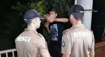 Ehliyetsiz sürücü, 'Aksaray'ı topla gel bunların kaşıntıları var' deyip polisleri dövdürmek için adam çağırdı