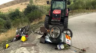 Motosikletle traktör çarpıştı: 1 yaralı