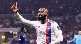 Fransız basını yazdı! Fenerbahçe ile Galatasaray, Lyon ile sözleşmesini uzatmayacak Moussa Dembele'yi transfer etmek için kolları sıvadı