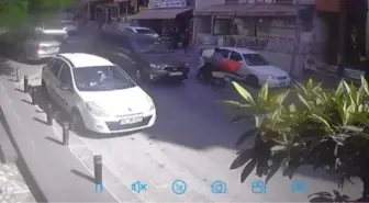 Küçükçekmece'de 2 arkadaşın öldürüldüğü anlar kamerada