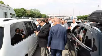 Kapıkule'de gurbetçi aile, İYİ Parti'ye Cumhurbaşkanı Erdoğan'ın konuşmasıyla cevap verdi