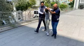 Yurt dışından getirttiği tozlarla uyuşturucu yapan şüpheliye gözaltı