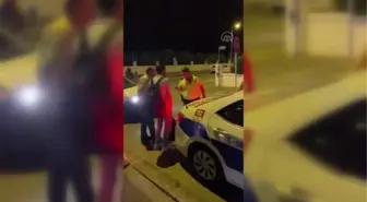 Muğla haberleri... Marmaris'te kamyondan indirilen 67 düzensiz göçmen yakalandı