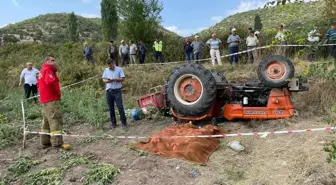 Son dakika haberi! Balıkesir'de devrilen traktörün sürücüsü ile yeğeni hayatını kaybetti