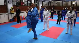 Vietnam'da doğan vovinam sporunu Türkiye'ye getirdiler