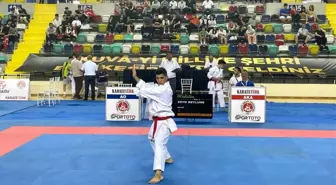 Balıkesir haber! Türkiye Karate Milli Takım seçmeleri Balıkesir'de başladı