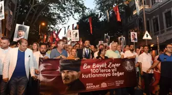 Büyük Zaferin 100. Yılı, Beşiktaş'ta Zafer Yürüyüşü ve Kenan Doğulu Konseri ile Kutlandı