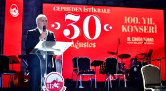 Fatih Belediyesi 'Cepheden İstikbale' programı ile 30 Ağustos'u kutladı