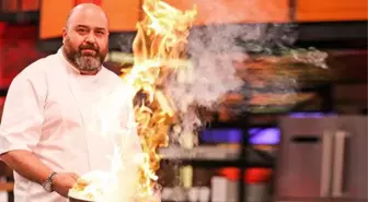 MasterChef'in şefi Somer Sivrioğlu, uğruna evliliğini bitirdiği sevgilisiyle ilk fotoğrafını paylaştı