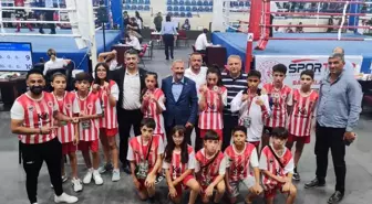 Muay Thai Türkiye Şampiyonasından birincilik ve ikincilikle döndüler