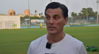 Montella: 'Balotelli ile saha dışında ilişkimiz çok iyi'