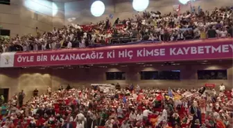 Cumhurbaşkanı Erdoğan: '2023 seçimlerine kadar önümüze çıkan her tuzağı bozmaya, her senaryoyu bozmaya kararlıyız'