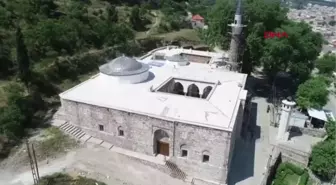 TARİHİ MANİSA ULU CAMİİ RESTORASYONUNUN ARDINDAN TEKRAR İBADETE AÇILDI