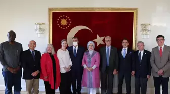 Emine Erdoğan, Uluslararası Pediatri Kurumu heyetini kabul etti