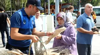 Zabıta teşkilatından esnaf ve vatandaşlara jest