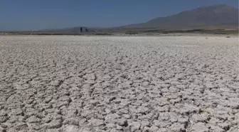 KUŞ CENNETİ ARİN GÖLÜ KURUYOR