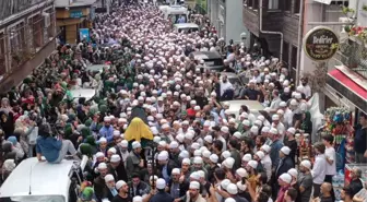 Hayatını kaybeden müzisyen ve yazar Ömer Tuğrul İnançer'e görkemli veda!