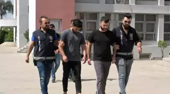 Adana'daki 'omuz atma' kavgasında başını asfalta vuran adam can verdi
